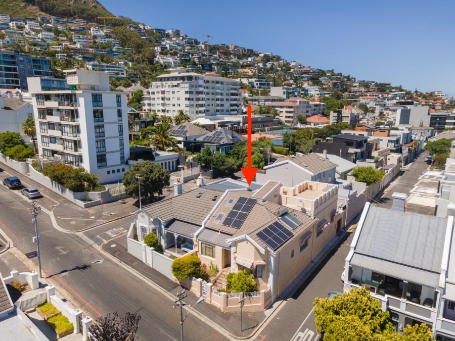 4 Bedroom Property for Sale in Bantry Bay Western Cape